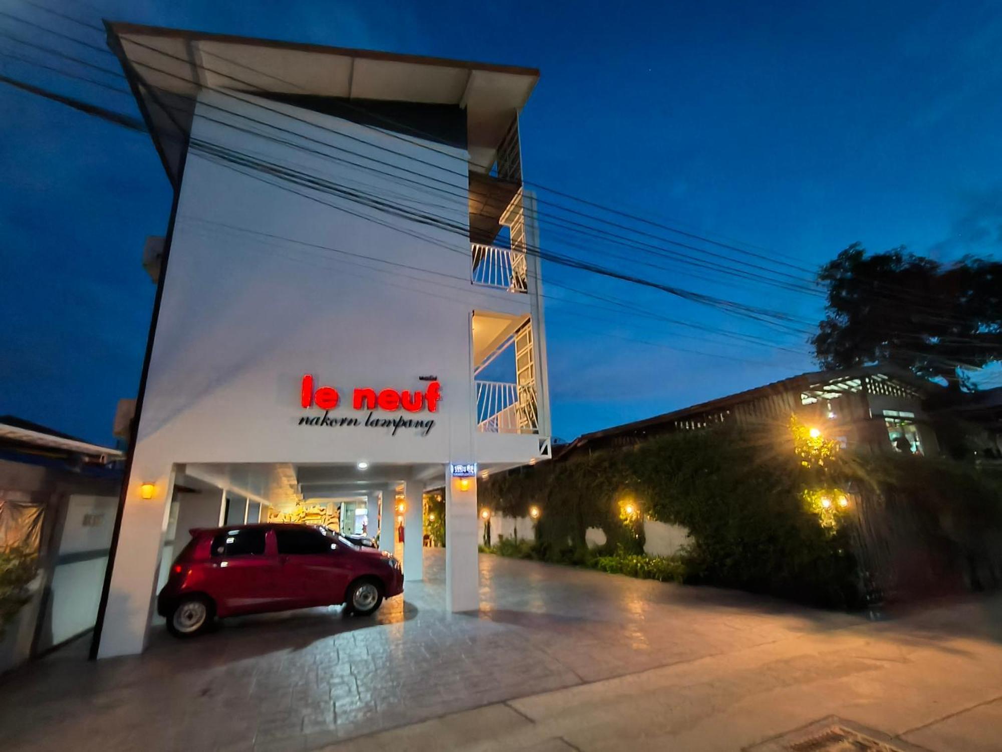 Le Neuf Nakorn Lampang Hotell Eksteriør bilde